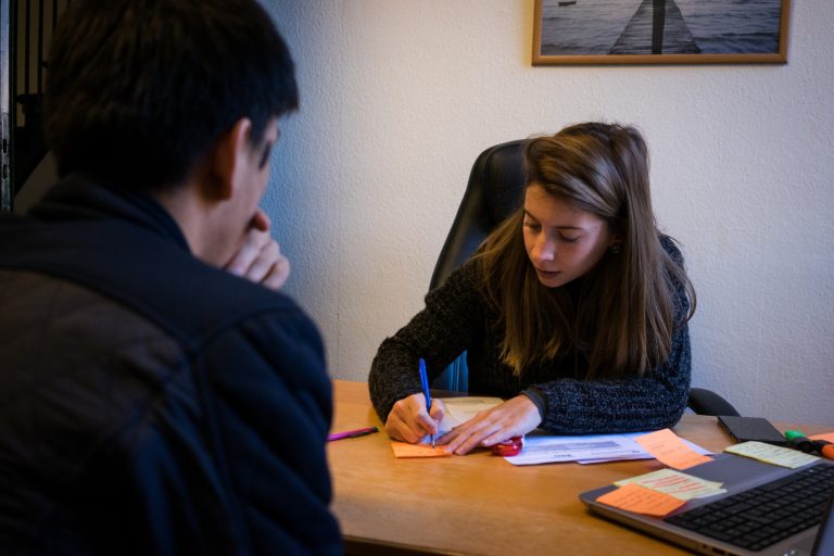 « Mon assistante sociale m’a beaucoup aidé »